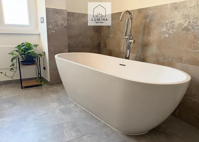 Lumina - Light - Nuovissimo Attico Con 2 Bagni *